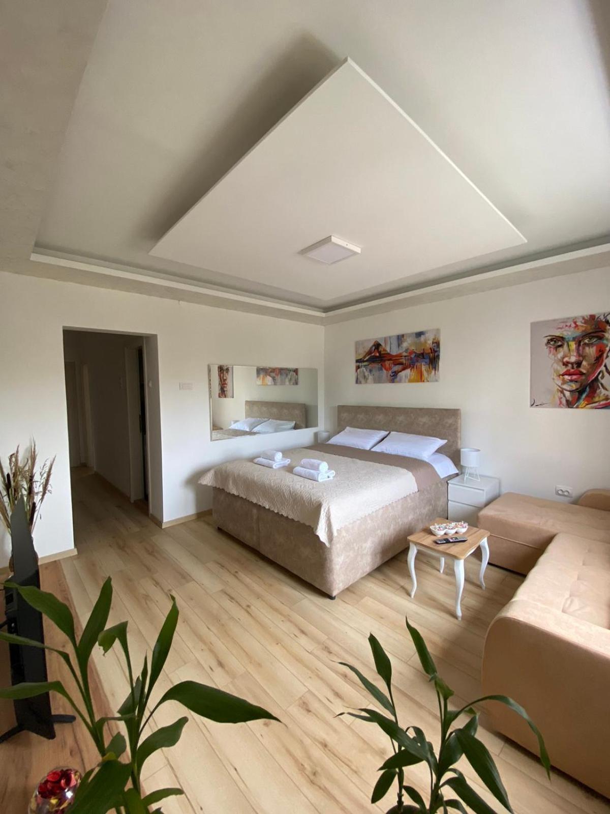 Comfort Studio Lepa Kata Ποντγορίτσα Εξωτερικό φωτογραφία